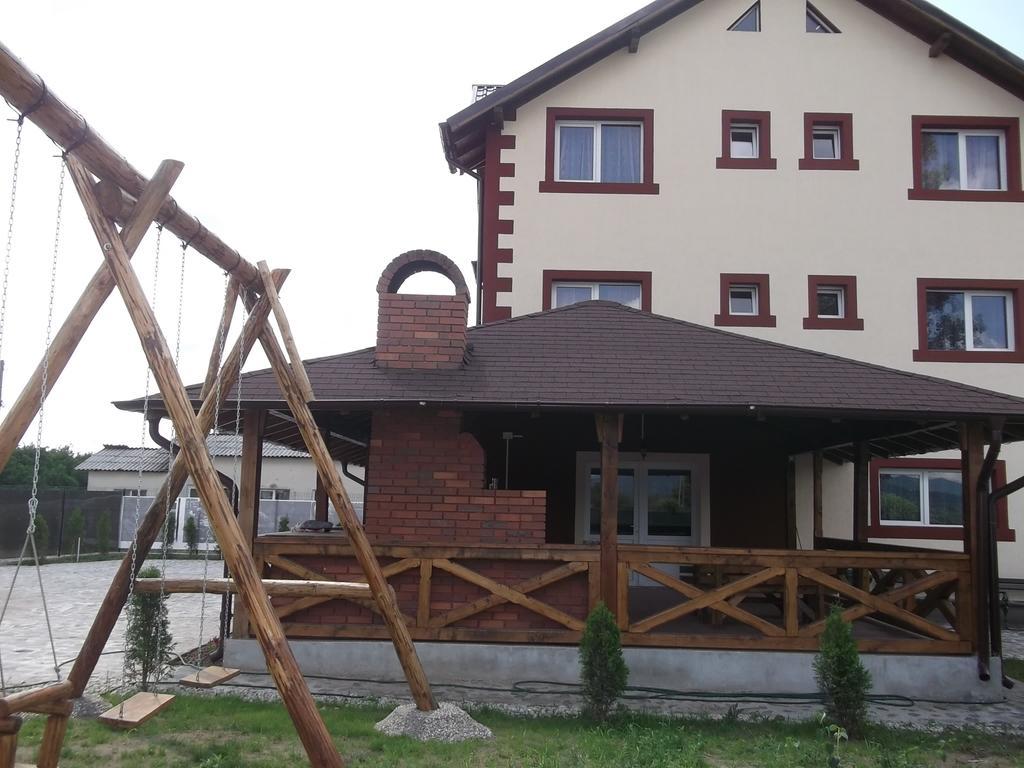 Pensiunea Lacul Albesti Albestii Paminteni Buitenkant foto